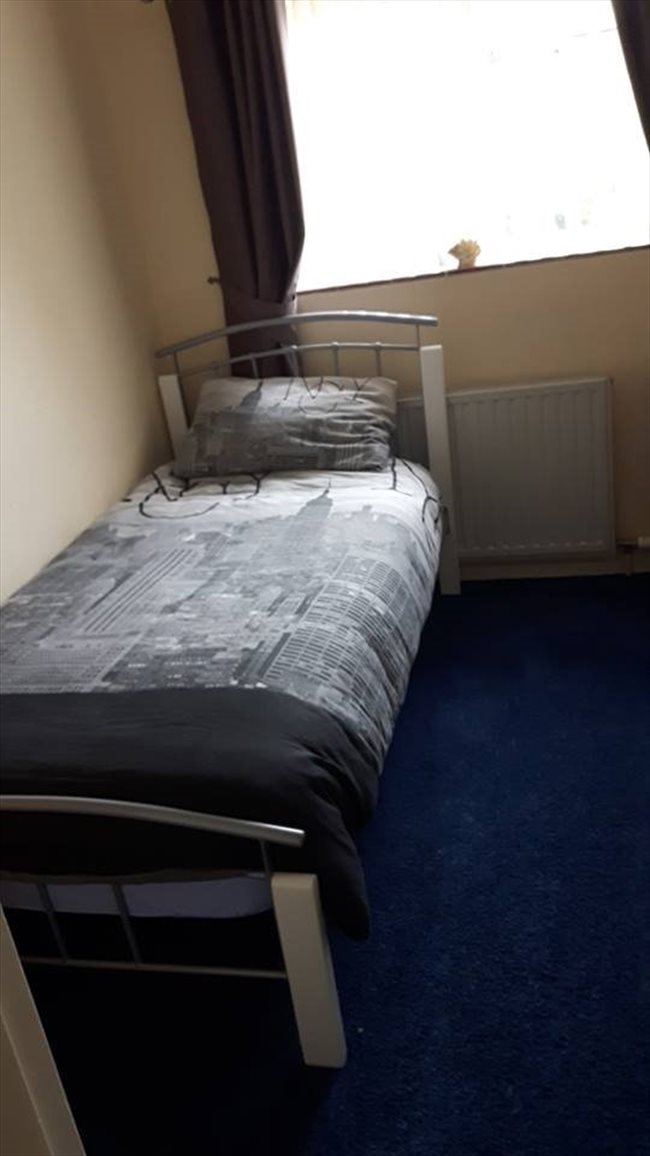 Rooms for rent Ashford, Kent Houses to rent Ashford, Kent Rooms For