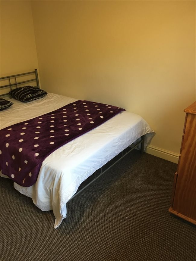 Rooms for rent Ashford, Kent Houses to rent Ashford, Kent Rooms For