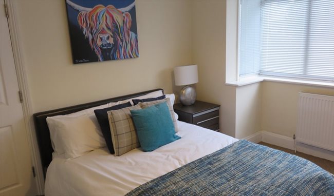 I Have A Large Double Rooms Available In The Round Green Area Of Luton For 500 Pcm All Bills Included The Bedroom Share A Bathroom With One Other I Have A Large Double Rooms Available In The Round Green Area Of Luton For 500 Pcm All Bills Included The Bedroom Share A Bathroom With One Other