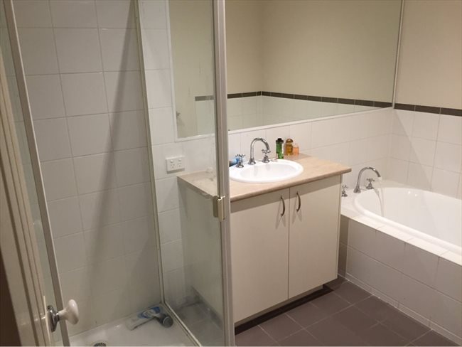Flatshare - Lyndhurst - $200 includes gas water & electricity | EasyRoommate - Image 2
