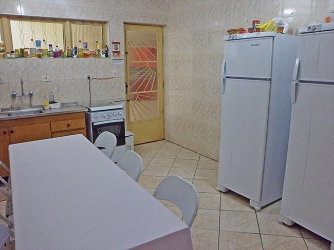 Alugo Quarto - São José dos Campos - Quartos em Taubaté para Moças | EasyQuarto - Image 4