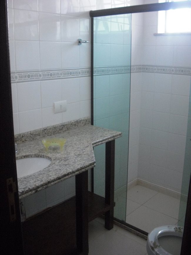 Alugo Quarto - Rio de Janeiro (Capital) - aluga-se quarto individual em casa na Taquara | EasyQuarto - Image 2