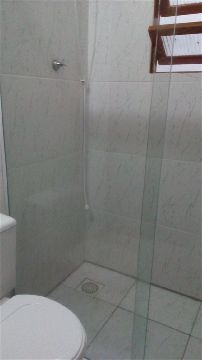 Alugo Quarto - Grande Florianópolis - Aluga-se quartos! | EasyQuarto - Image 3