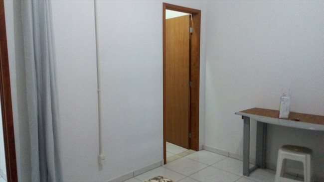 Alugo Quarto - Grande Florianópolis - Aluga-se quartos! | EasyQuarto - Image 4