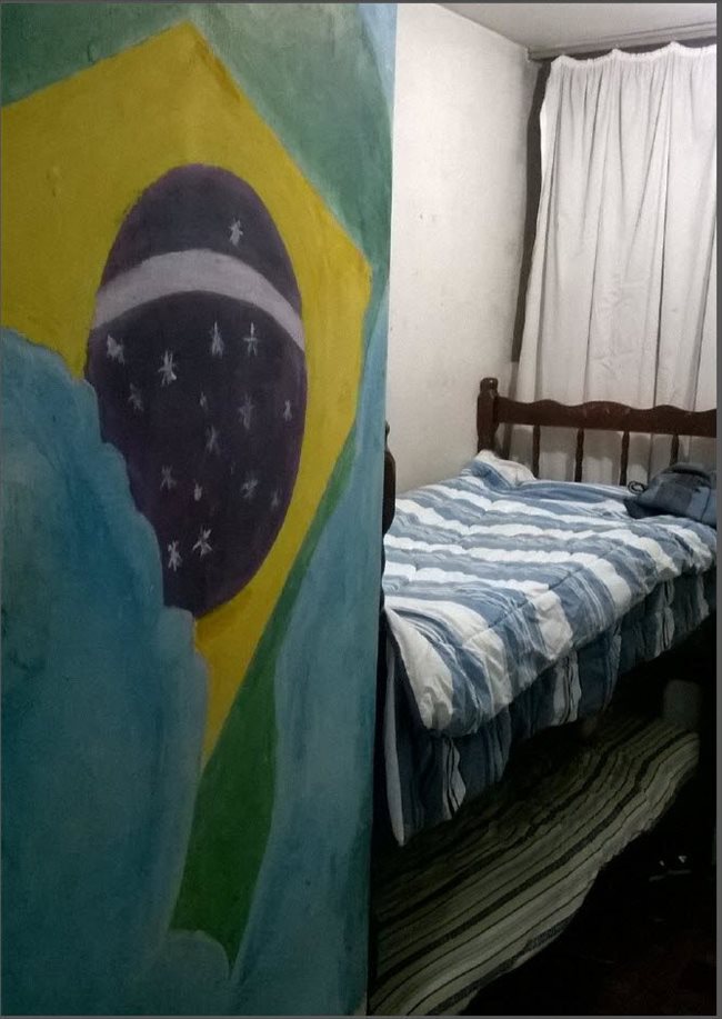 Alugo Quarto - Curitiba - REPÚBLICA JANOSKI * | EasyQuarto - Image 1