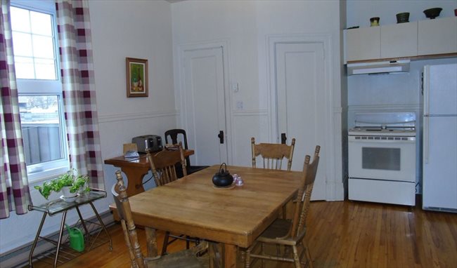 Roomshare - Québec City - Belles chambres à louer | EasyRoommate - Image 2