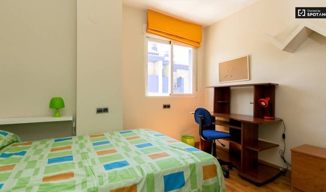Piso Compartido - Granada - El mejor piso de Granada con TODO INCLUIDO | EasyPiso - Image 7