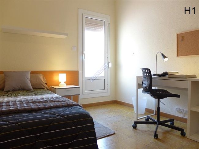 COMPARTIR PISO CHICAS BARCELONA compartir piso chicas barcelona: