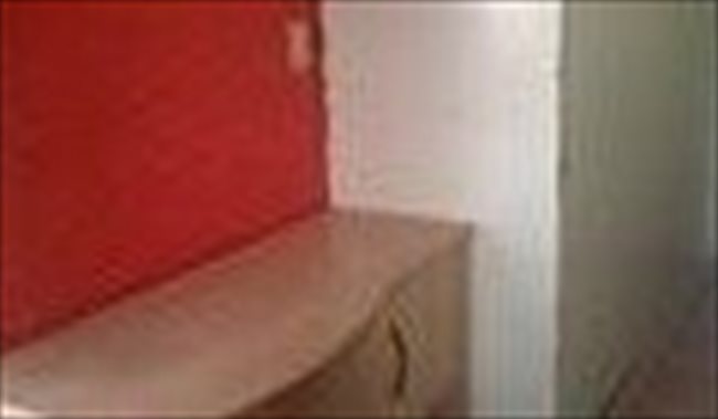 Cuartos en Renta - Ciudad de México - recamara dama, closet, entrada y baño exclusivo | CompartoDepa - Image 4