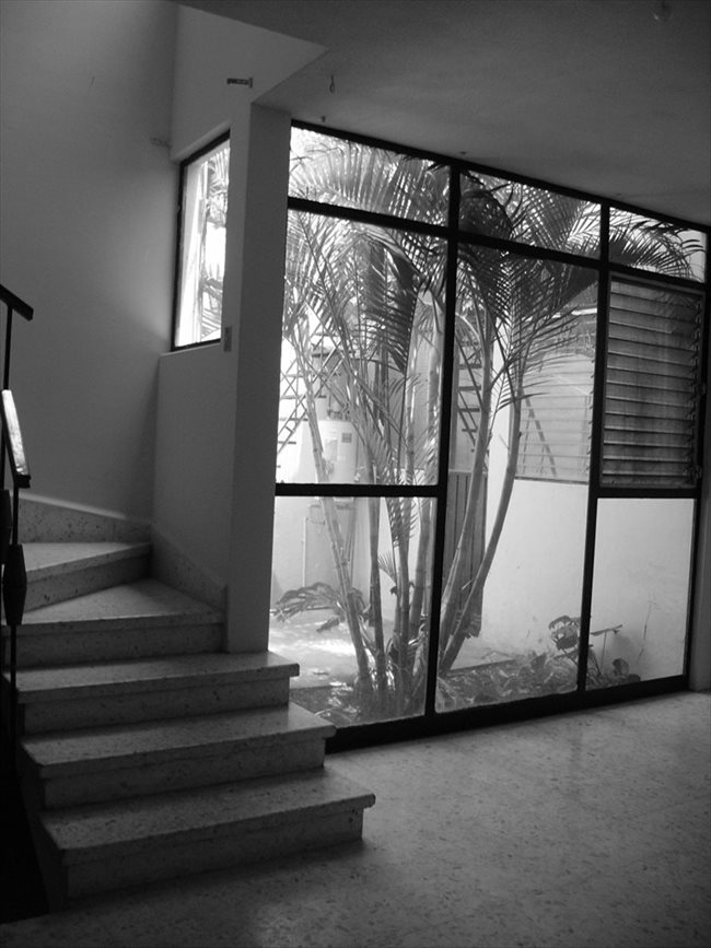 Cuartos en Renta - Morelia - hola! comparto bonita casa en el centro de Morelia | CompartoDepa - Image 1