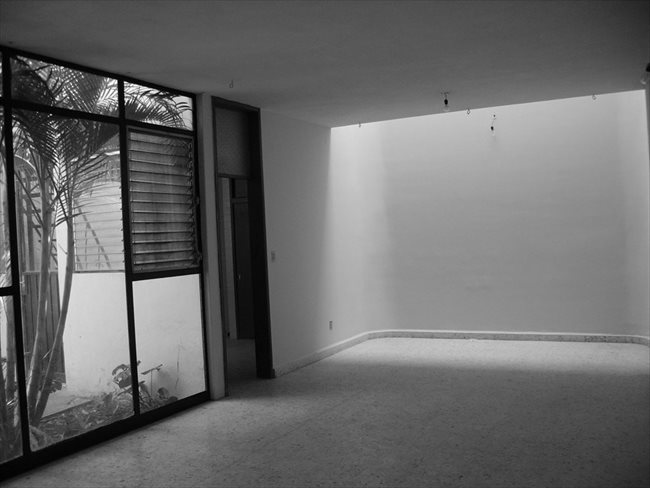 Cuartos en Renta - Morelia - hola! comparto bonita casa en el centro de Morelia | CompartoDepa - Image 2