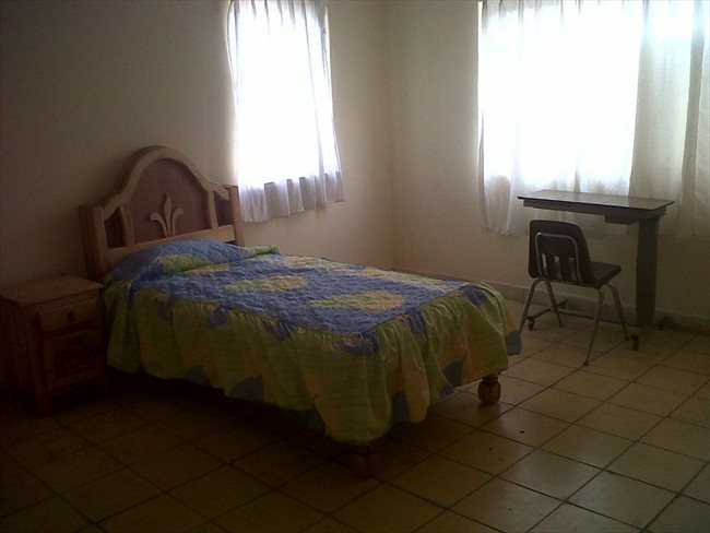 Cuartos en Renta - San Luis Potosí - RENTA DE CUARTOS AMUEBLADOS | CompartoDepa - Image 8