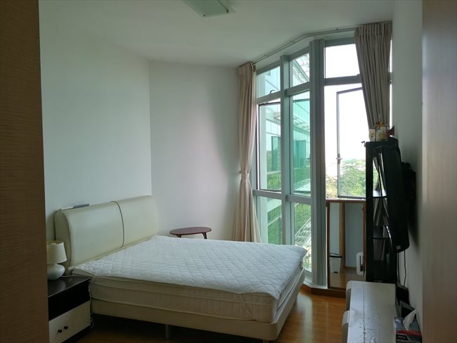 Roomshare - Singapore - Near Bukit Batok MRT condo double/common room for rent | EasyRoommate - Image 3