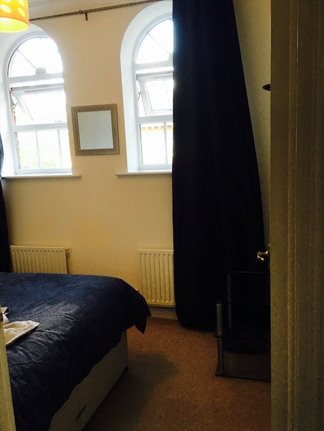 Rent Room For Couple Reading Rent Room For Couple Reading