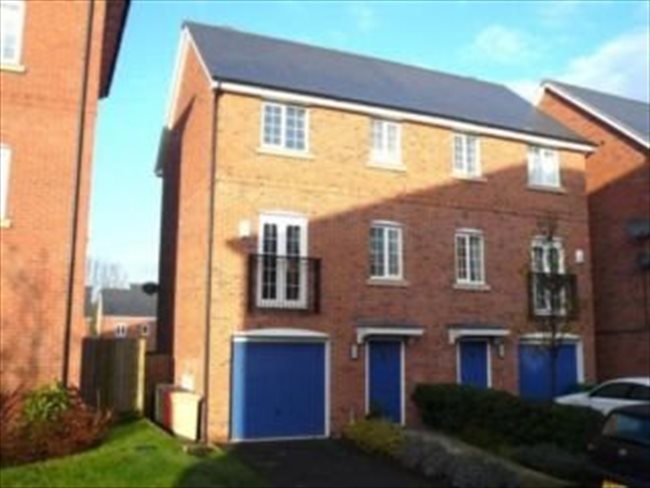 Flatshare - Manchester - Very large Dble,Own bathroom,Ringley Lock,Whitefield. | EasyRoommate - Image 6