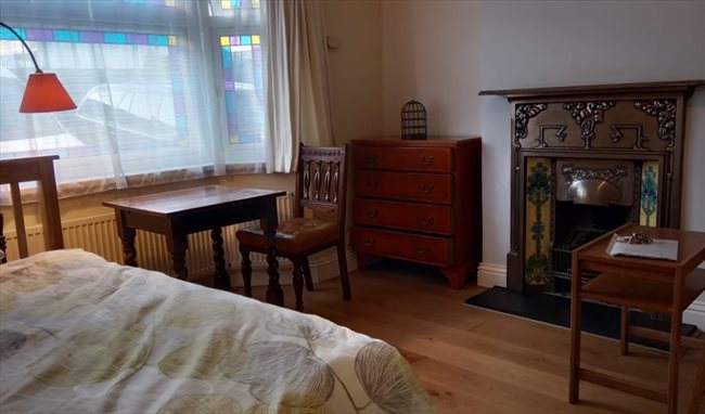 Flatshare - Greenford - Double Room in Greenford to rent to student/prof. | EasyRoommate - Image 5