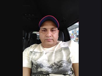 EasyRoommate CA - Akbar - 40 - Calgary