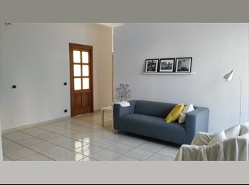 donna cerca napoli