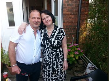 EasyRoommate UK - victoria - 40 - Salford