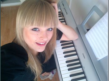 EasyRoommate UK - Iveta - 25 - Birmingham