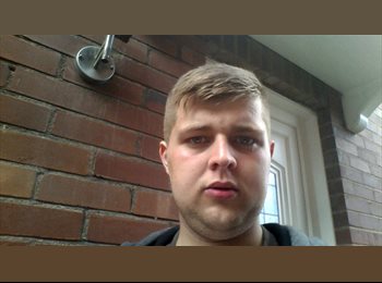 EasyRoommate UK - john creek - 25 - Exeter