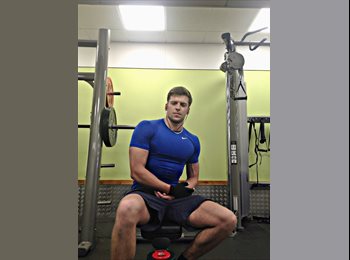 EasyRoommate UK - Arturs - 25 - Birmingham