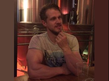 EasyRoommate UK - alex - 25 - Cardiff