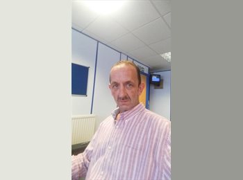 EasyRoommate UK - Paul Lawson - 46 - Dundee