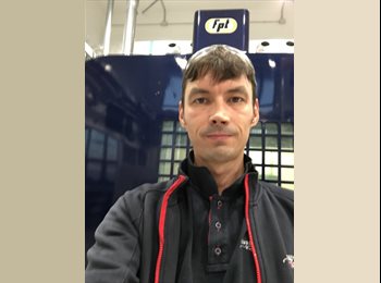 EasyRoommate UK - Philip Stansfield - 37 - United Kingdom
