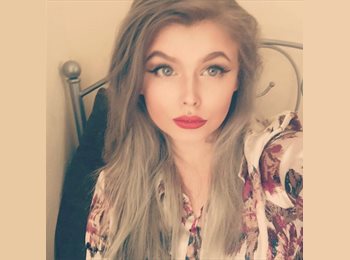 EasyRoommate UK - Beth - 18 - Bolton