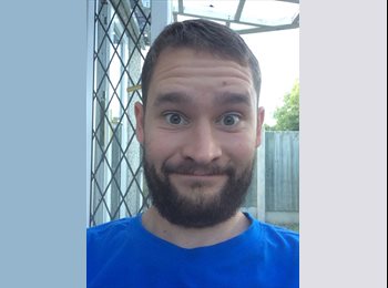 EasyRoommate UK - David - 26 - London