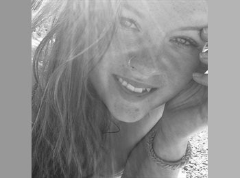 EasyRoommate UK - Kaya - 21 - Bournemouth