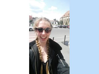 EasyRoommate UK - Hazel Scott - 21 - Northampton