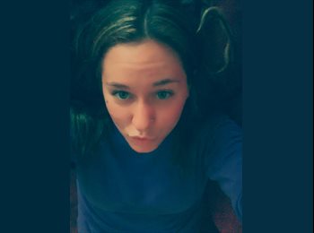 EasyRoommate US - Kaleigh - 22 - Detroit