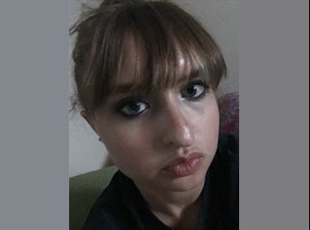 EasyRoommate US - Hannah - 24 - Alexandria
