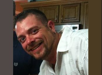 EasyRoommate US - Rafael Catala - 39 - St Petersburg