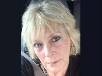 EasyRoommate US - Barbara - 62 - Sacramento