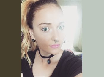 EasyRoommate US - Paige - 23 - United States