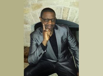 EasyRoommate US - Eugene Stewart - 43 - San Antonio