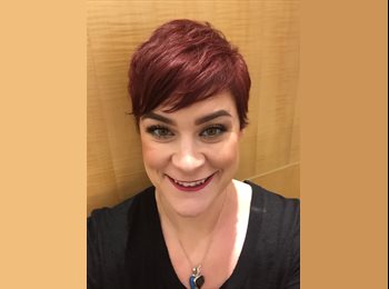 EasyRoommate US - Haley - 28 - Dallas