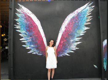 EasyRoommate US - Michelle D. - 19 - Nashville