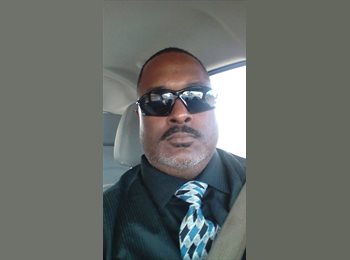 EasyRoommate US - RICHARD - 44 - Charlotte