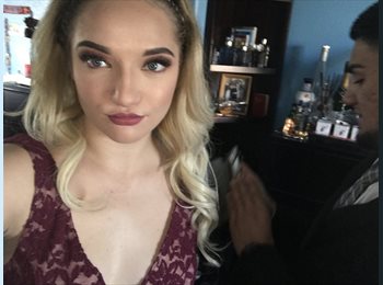 EasyRoommate US - Alex - 20 - Las Vegas