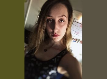 EasyRoommate US - Nini Niniashvili - 19 - Albany