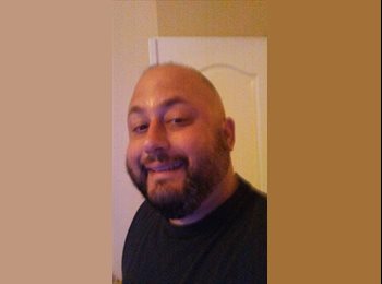 EasyRoommate US - Lawrence T. Maio ll - 40 - Nashville