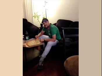 EasyRoommate US - Abdullah - 26 - Chicago