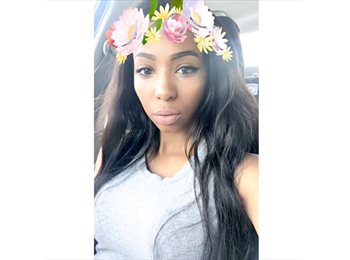 EasyRoommate US - Shafia Gray - 21 - Boston