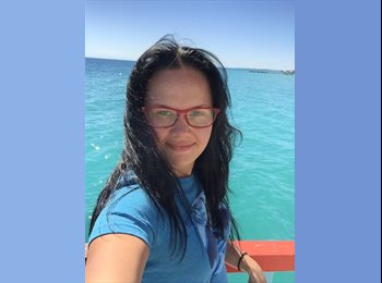 EasyRoommate US - Julia - 29 - Miami