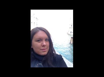 EasyRoommate AU - Cayla - 27 - Melbourne