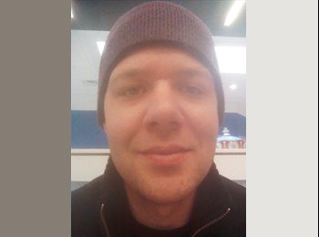 EasyRoommate CA - Jake - 33 - Edmonton